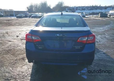 2017 Subaru Legacy 3.6R Limited z USA, uszkodzony, nr VIN 4S3BNEK6XH3015107